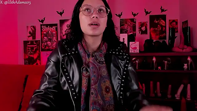 lilith-deveraux online show from February 13, 2026, 2:46 pm