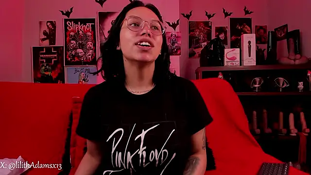 lilith-deveraux online show from March 11, 2026, 2:56 pm