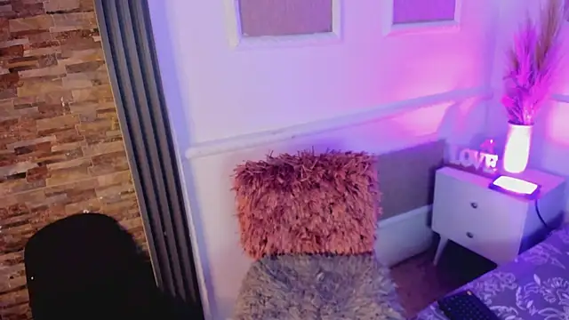 Snapshot of dayanne07 chatting on December 20, 2024, 7:22 am dayanne07 online show from December 20, 2024, 7:22 am