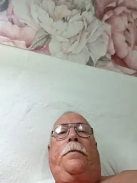 NawtyB1965 online show from June 9, 2026, 4:35 am