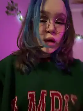 MaddisonHaas online show from December 13, 2024, 12:20 am