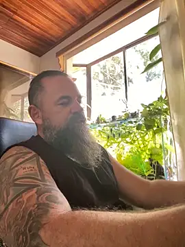 charlesVidal online show from February 23, 2025, 9:16 pm