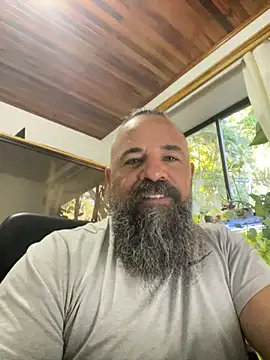 charlesVidal online show from March 7, 2025, 2:01 pm