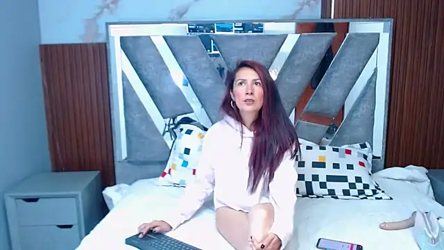 saray hot202cl online show from March 10, 2026, 11:43 pm