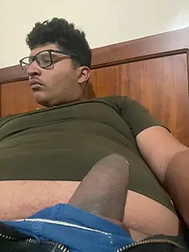 Snapshot of Ruk436 chatting on December 28, 2024, 1:18 am Ruk436 online show from December 28, 2024, 1:18 am