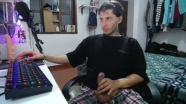 esjrobles online show from January 20, 2025, 5:26 am