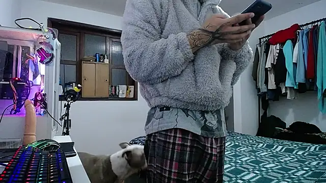 esjrobles online show from January 21, 2025, 2:33 am