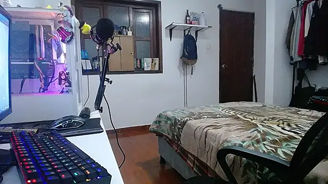 esjrobles online show from January 26, 2025, 8:46 am