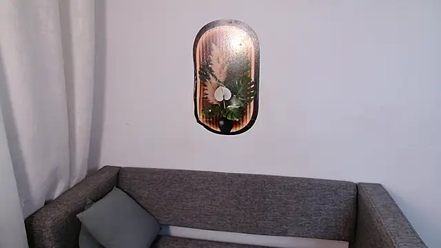 Snapshot of bellaa_love_ chatting on June 18, 2026, 1:28 am bellaa love online show from June 18, 2026, 1:28 am