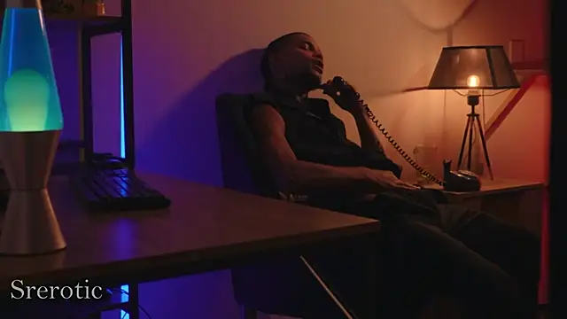  srerotic online show from February 19, 2026, 11:12 pm