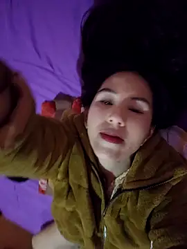 luzsexcita online show from February 4, 2026, 1:44 am