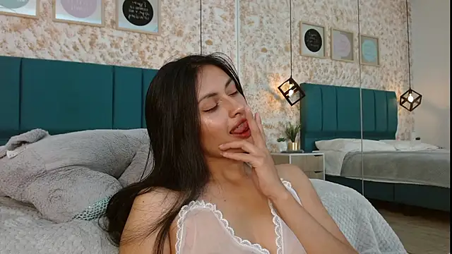 Snapshot of July_gh chatting on February 15, 2025, 12:26 am July gh online show from February 15, 2025, 12:26 am