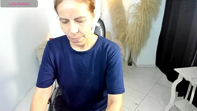 Milf karlye online show from February 8, 2026, 1:42 am