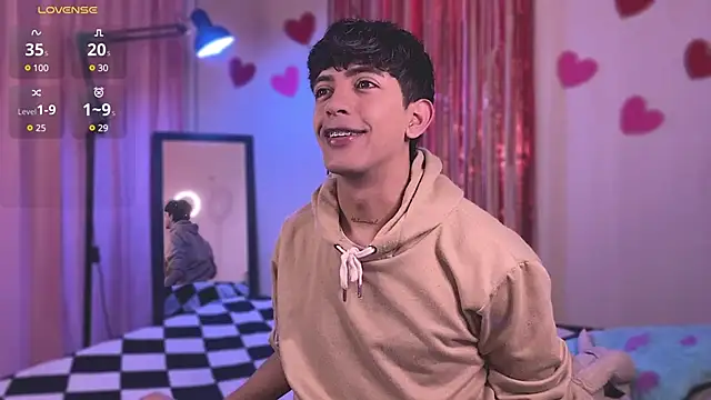 Snapshot of teobowny_ chatting on February 7, 2025, 2:26 pm teobowny online show from February 7, 2025, 2:26 pm