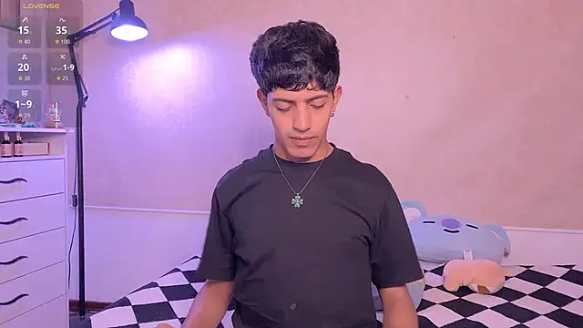 teobowny  online show from February 27, 2026, 11:27 pm