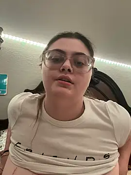 jmassey387 online show from February 12, 2026, 5:57 am