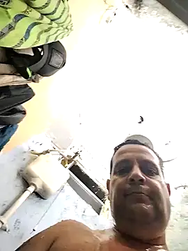 Topezinho123 online show from March 19, 2026, 5:11 am