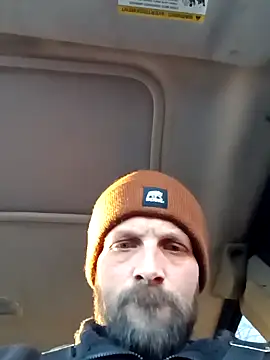 Whipit323 online show from February 20, 2026, 1:33 pm