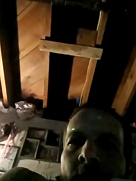 Whipit323 online show from February 22, 2026, 8:46 am