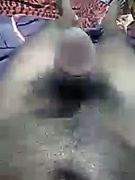 mallucallboy2104 online show from January 10, 2025, 11:39 pm