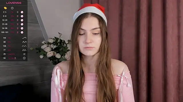 MariamBluitt online show from December 27, 2024, 1:11 am