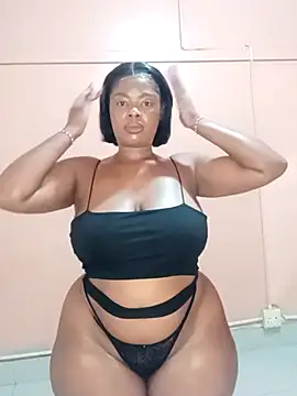 Snapshot of Luciouslips00 chatting on February 23, 2026, 10:29 pm Luciouslips00 online show from February 23, 2026, 10:29 pm