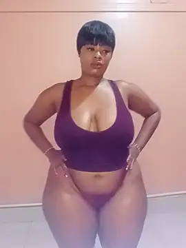 Luciouslips00 online show from May 23, 2026, 6:56 pm