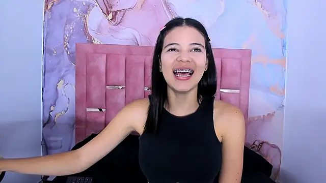 LizzMartin online show from January 24, 2025, 7:07 pm