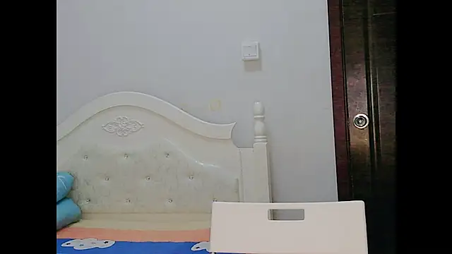 Melvinchina-88 online show from July 21, 2026, 3:42 am