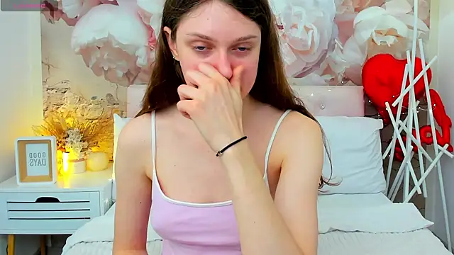 JaneBrowni online show from April 10, 2026, 12:21 pm