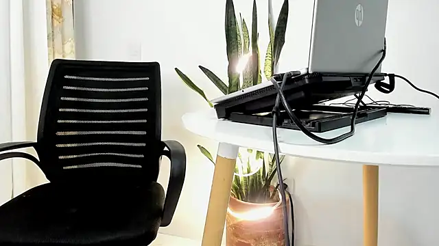 JuanDiegoKing online show from November 25, 2025, 12:54 am