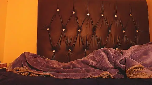 SexinessBae online show from February 20, 2025, 2:07 am