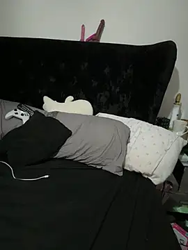 curvybabesx1 online show from December 12, 2024, 7:08 am