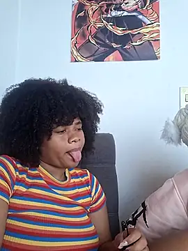 DANIELA MICHEL online show from February 15, 2025, 3:39 pm