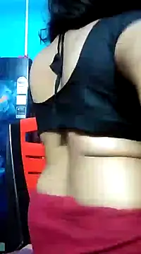 BERRY 00 online show from February 12, 2025, 10:24 am