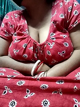 BERRY 00 online show from January 7, 2026, 9:45 am