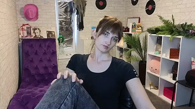 Nika Kitten online show from April 2, 2026, 10:02 am