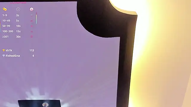 AlliceRosero online show from March 19, 2025, 9:28 am