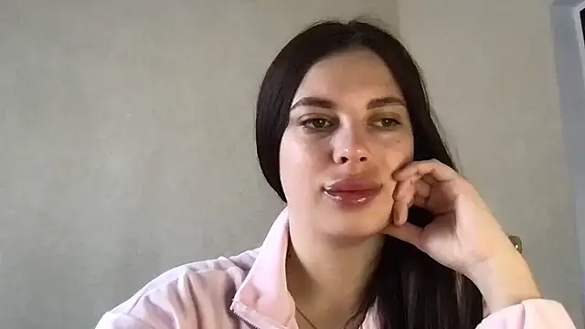 MoonriseGoddess online show from March 31, 2026, 10:15 am