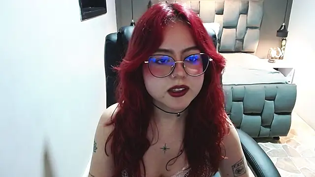 crimson tati  online show from January 19, 2025, 8:39 am