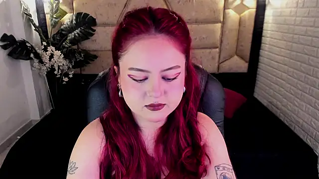 crimson tati  online show from April 14, 2026, 5:46 am