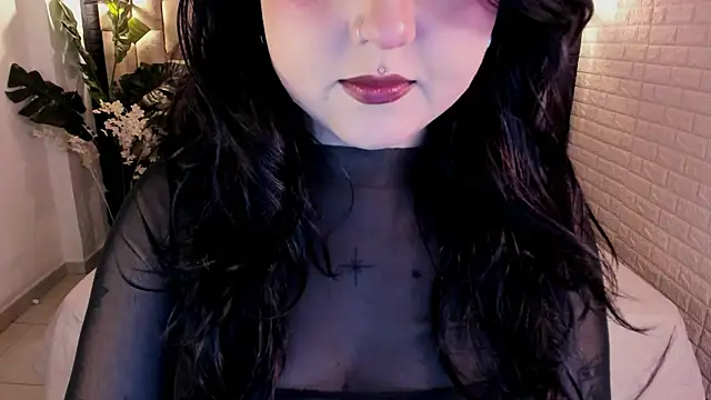 Snapshot of crimson_tati_ chatting on July 18, 2026, 1:26 pm crimson tati online show from July 18, 2026, 1:26 pm