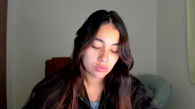 Snapshot of AriaMontgomery chatting on March 19, 2025, 7:40 am AriaMontgomery online show from March 19, 2025, 7:40 am