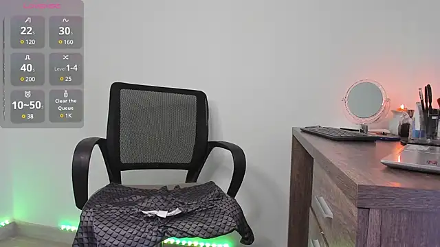 stephennolan1 online show from March 2, 2025, 5:47 pm