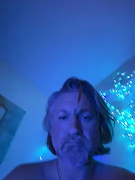 onlym4m online show from January 11, 2026, 4:39 am