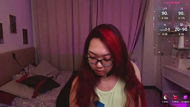 Marine Vact online show from February 11, 2026, 2:11 pm