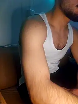 Amir334  online show from September 24, 2025, 10:35 pm