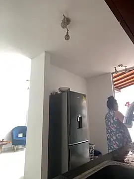 Sharongirl07 online show from October 27, 2025, 2:54 pm