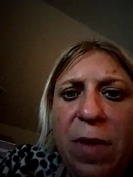 Snapshot of Playmate86 chatting on December 4, 2024, 10:02 am Playmate86 online show from December 4, 2024, 10:02 am