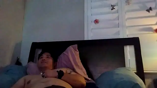 cloudyspun online show from April 15, 2026, 3:35 am